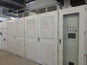 Var 보상을 위한 Sinopak 27.5kV 실내 수냉식 정적 Var 발전기