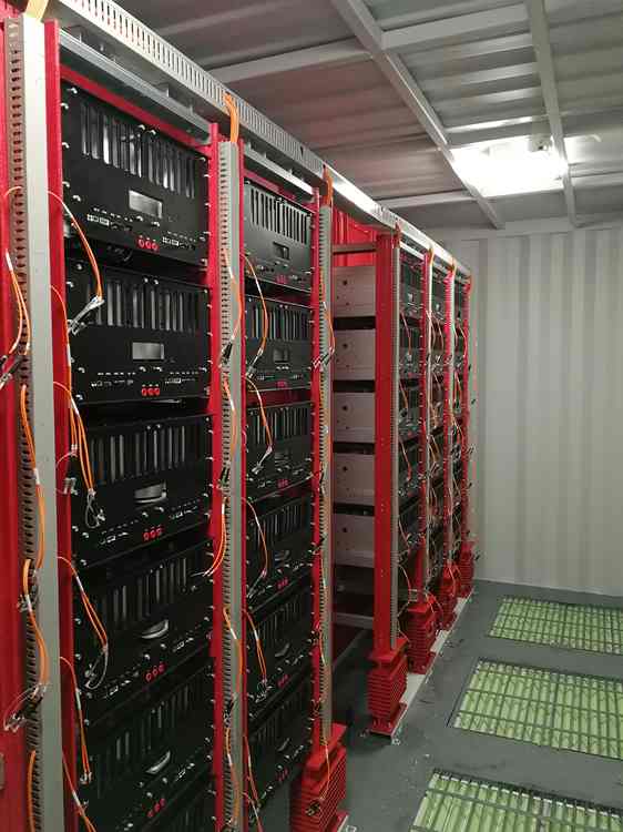 SVG l&agrave;m m&aacute;t bằng kh&ocirc;ng kh&iacute; trong nh&agrave; Sinopak 11kV cho m&aacute;y c&aacute;n