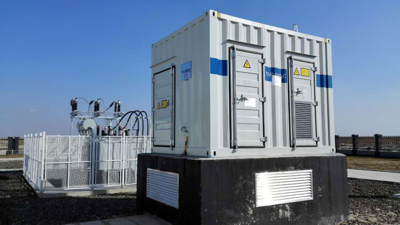Sinopak 3,3 kV luftgek&uuml;hlter Delta-verbundener STATCOM f&uuml;r den Au&szlig;enbereich f&uuml;r Dreiphasenungleichgewicht